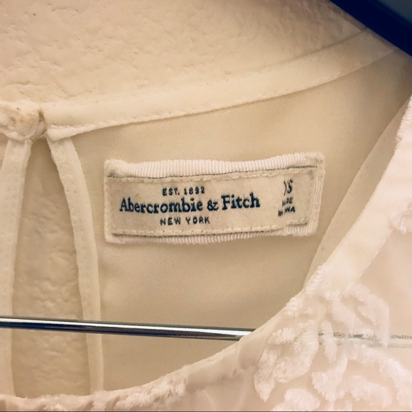 Blouse - Picture 4 of 4